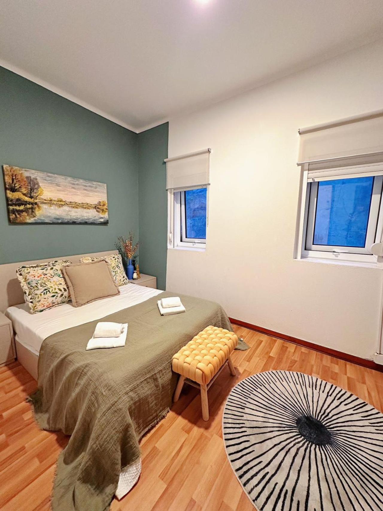 Downtown A Whole House Duplex Designed For Remote Work And Near Metro Lapa Hotel Porto Exterior photo